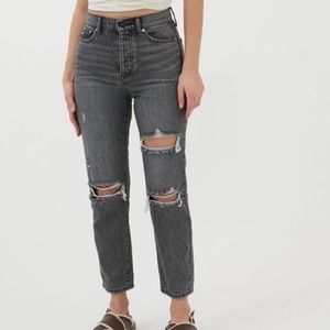 BDG slim straight jean